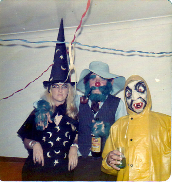 Halloween@MickMoore's1972 - MariaS